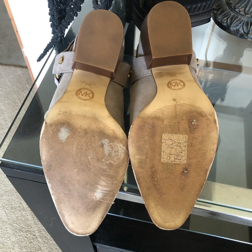 Michael Kors Tan Pamela Ankle Booties with Chunky Heel - Picture 10 of 12